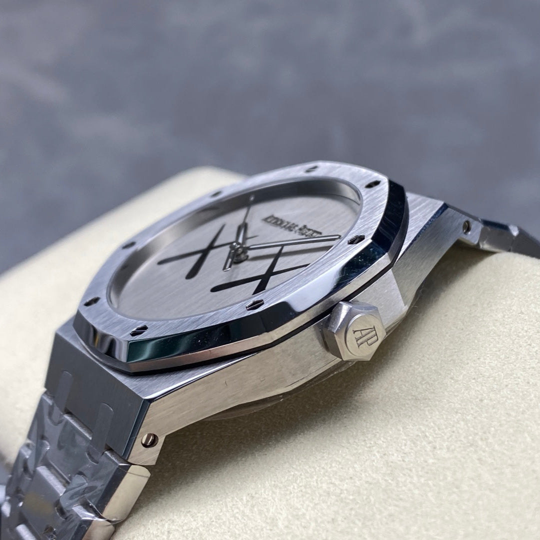 Audemars Piguet "KAWS"