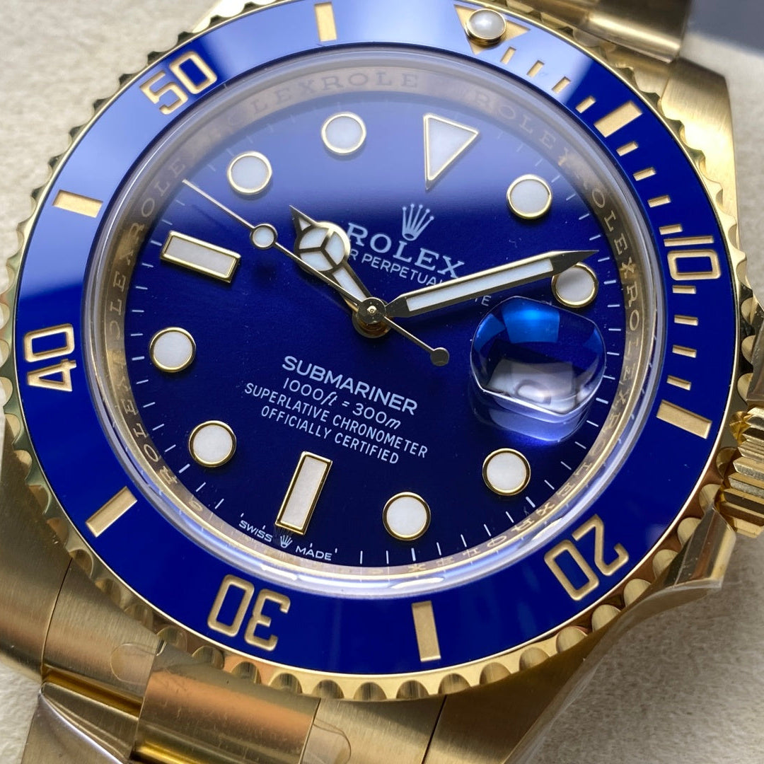 Rolex "Submariner" Gold Blue Dial