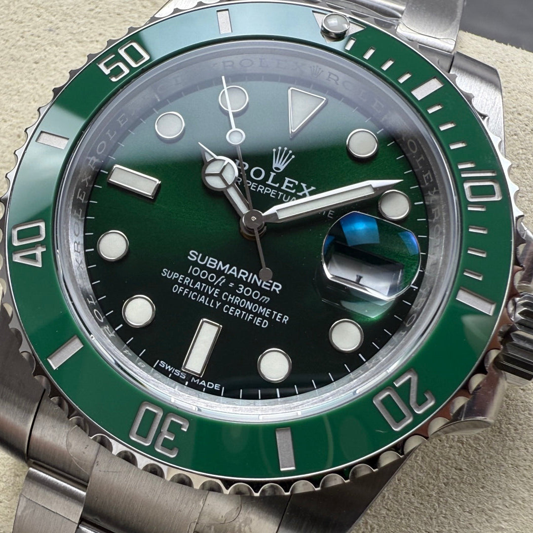 Rolex "Submariner" Hulk