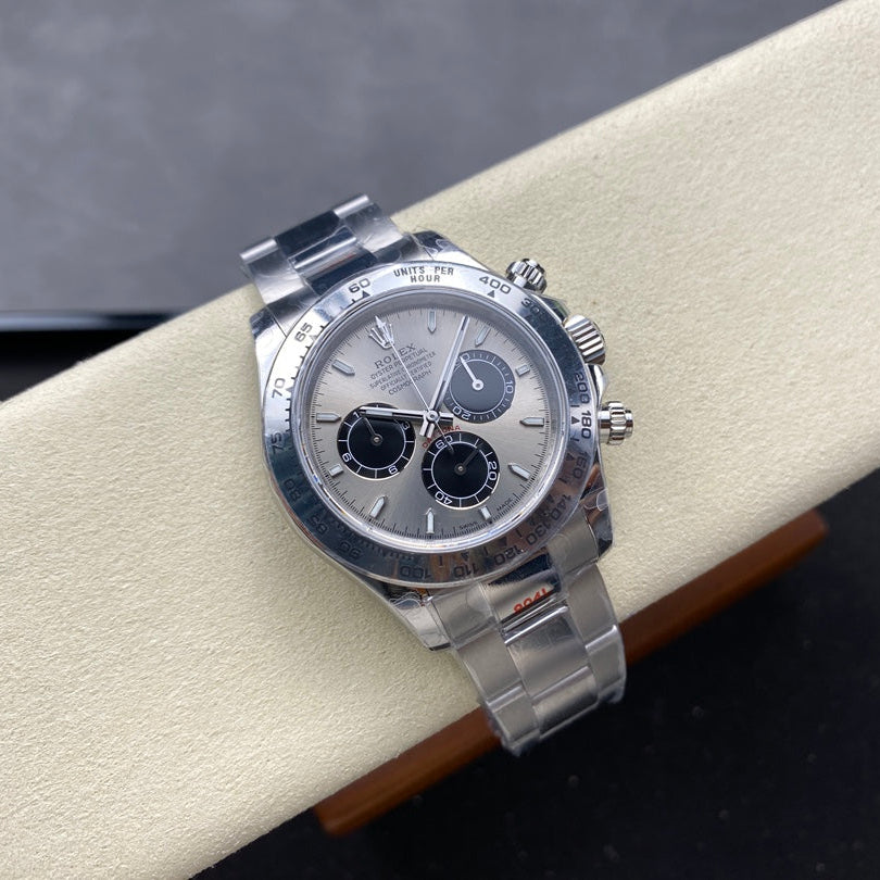 Rolex "Daytona" Silver Dial