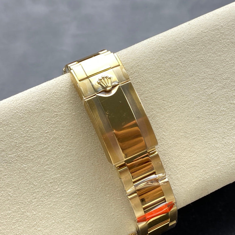 Rolex "Daytona" Gold Black Dial