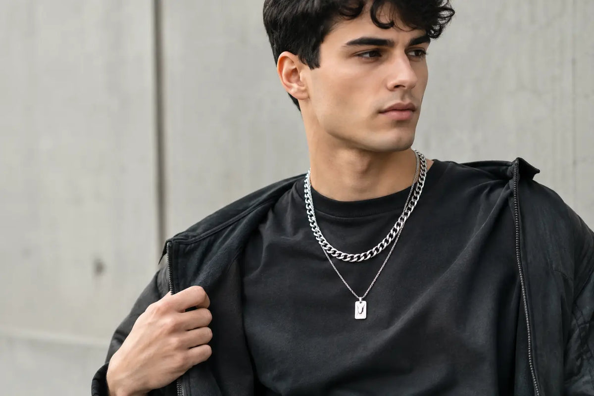 Mejores cadenas para outfit urbano con actitud