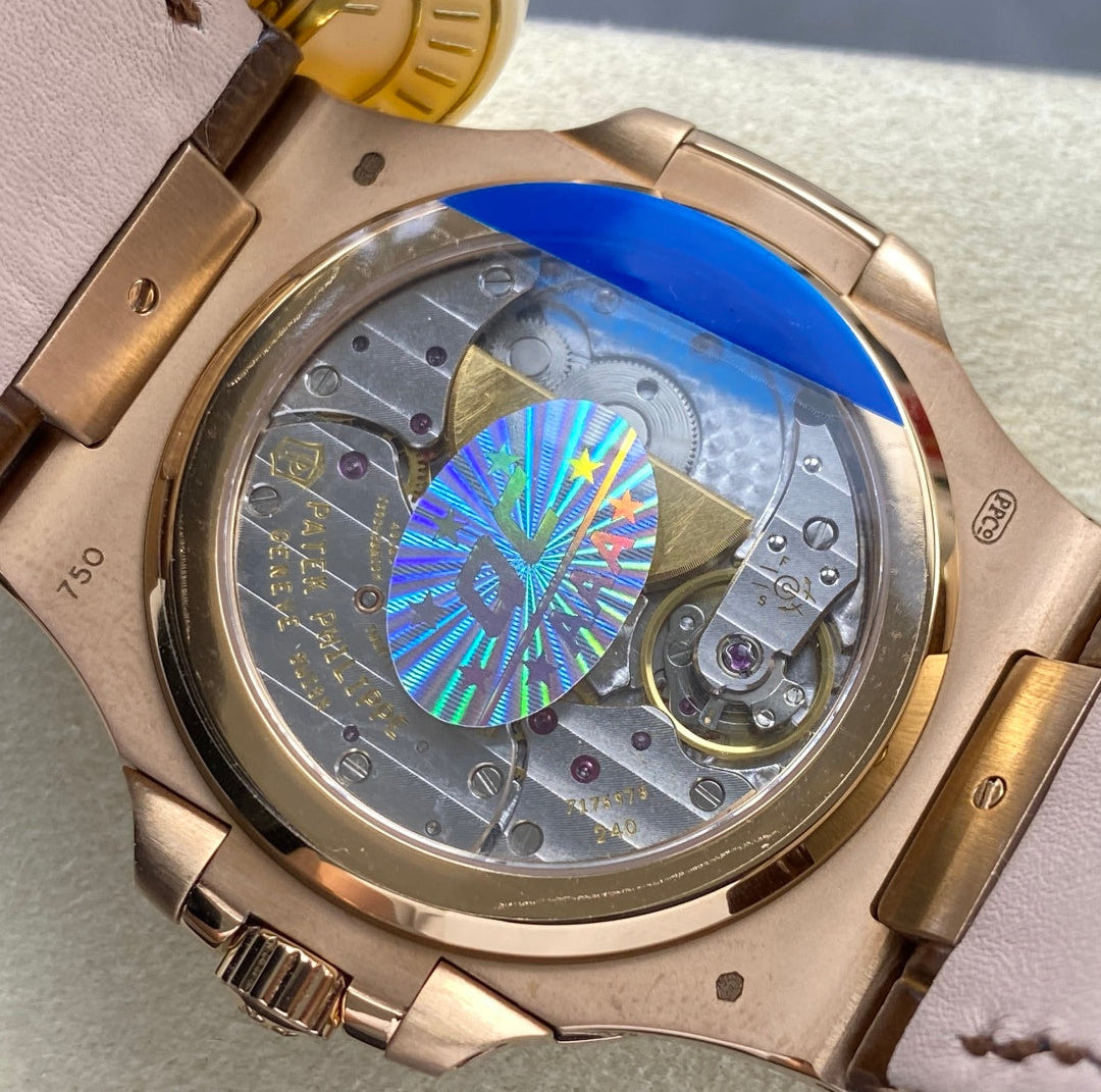 Patek Philippe Nautilus 5712 Rose Correa Cuero