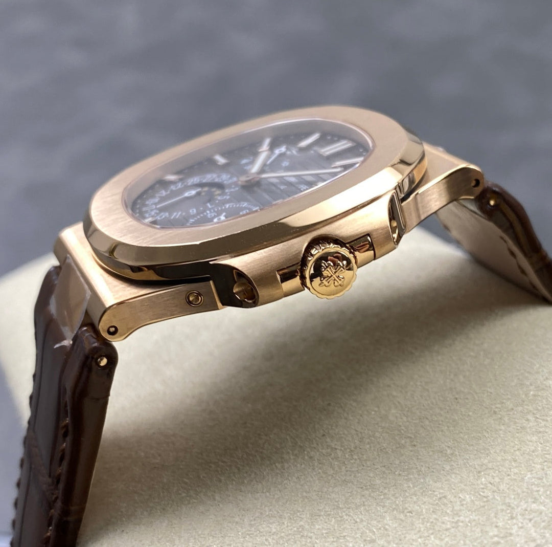 Patek Philippe Nautilus 5712 Rose Correa Cuero