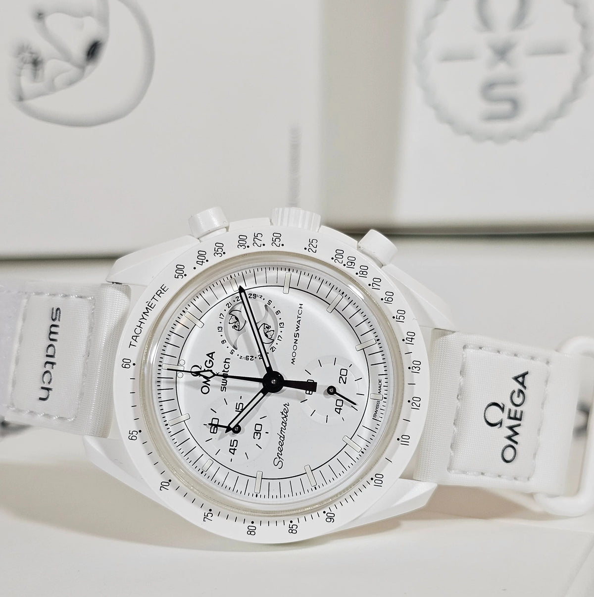 Swatch Omega Full Moon “Snoopy”