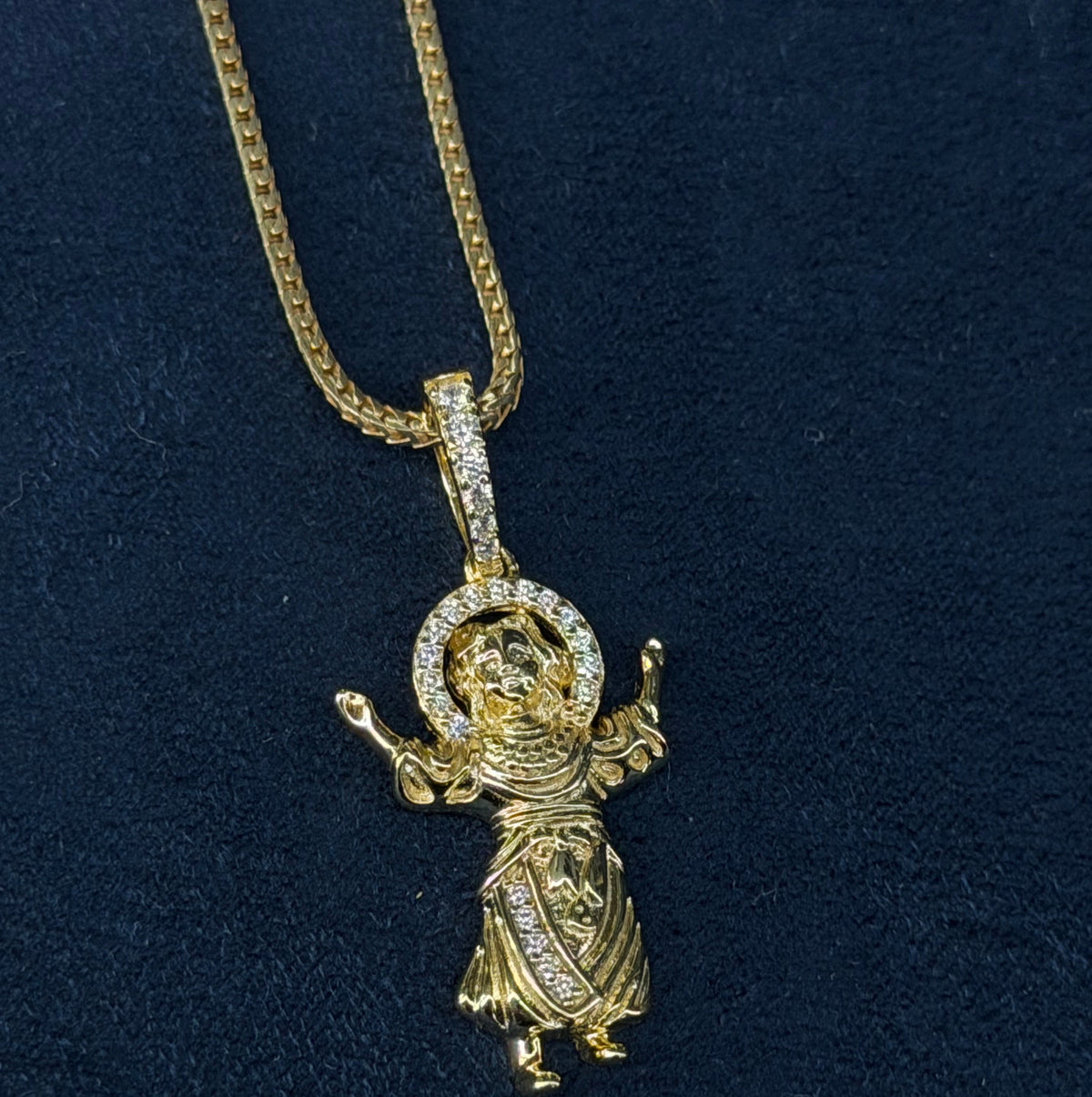 Pendant Niño Jesús