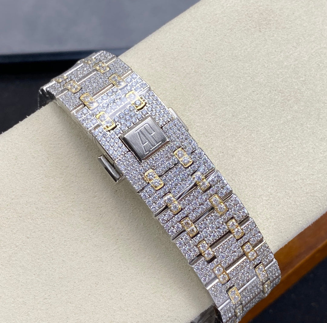 Audemars Piguet Royal Oak VVS Watch Two tone