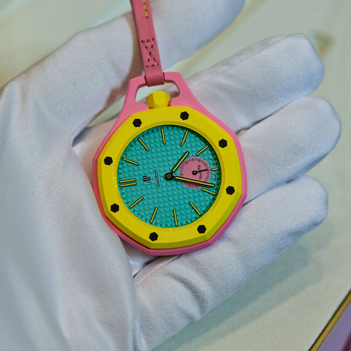 AP Swatch Royal Pop “Teddy”