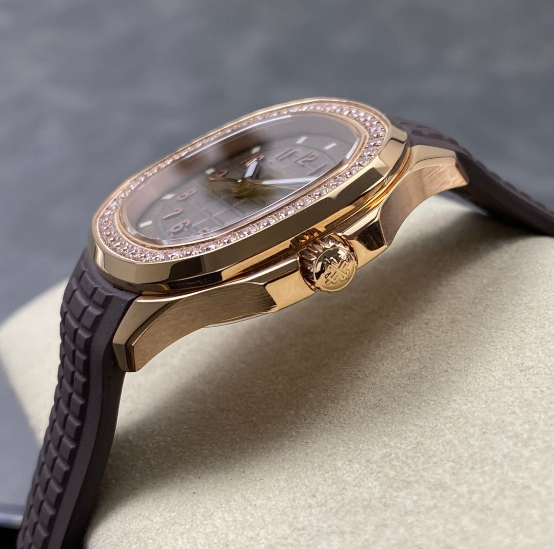 Patek Philippe Aquanaut Travel Time Diamond Bezel