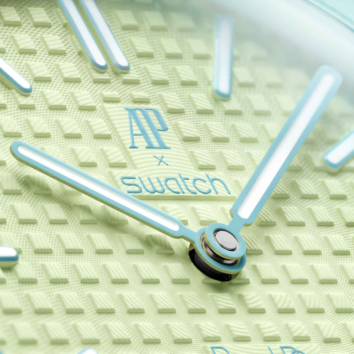 AP Swatch Royal Pop “Kiwi”