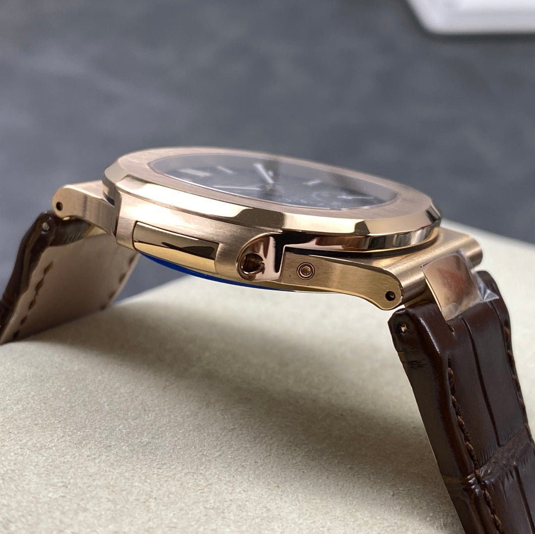 Patek Philippe Nautilus 5712 Rose Correa Cuero