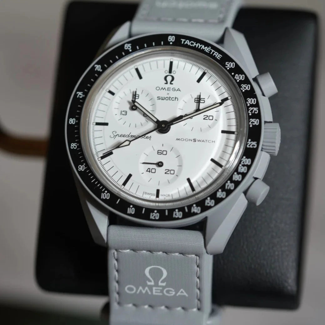 Swatch Omega Moon 1965