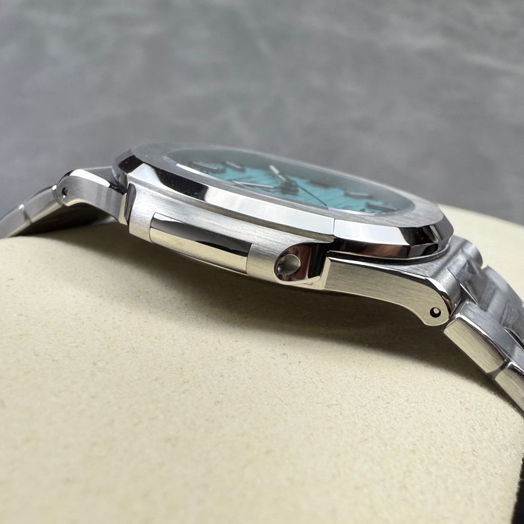 Patek Philippe Nautilus Tifany