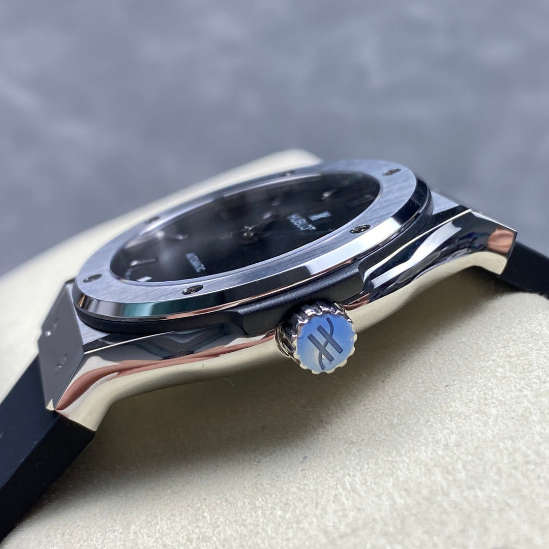 Hublot Black Date