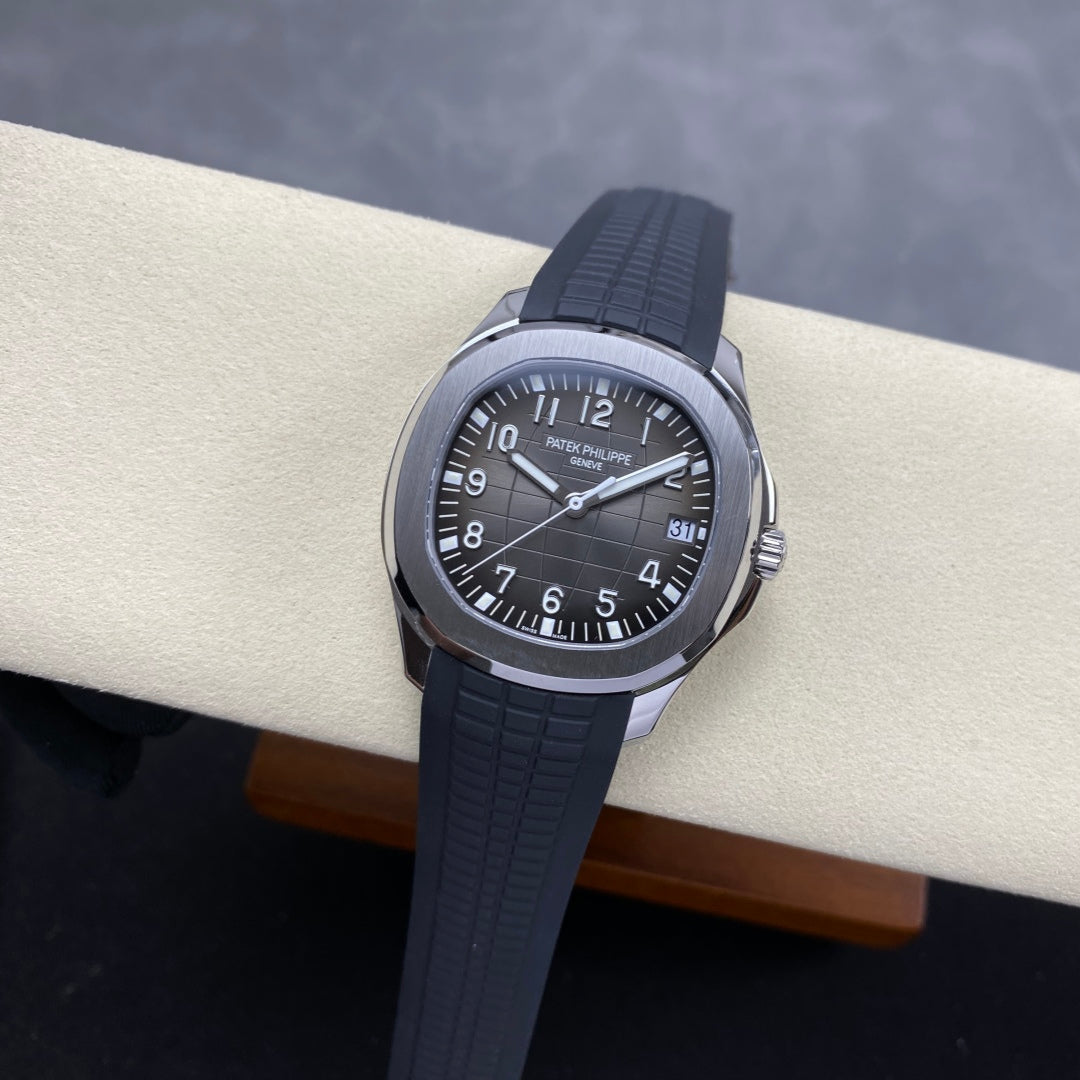 Patek Philippe Aquanaut 5167G