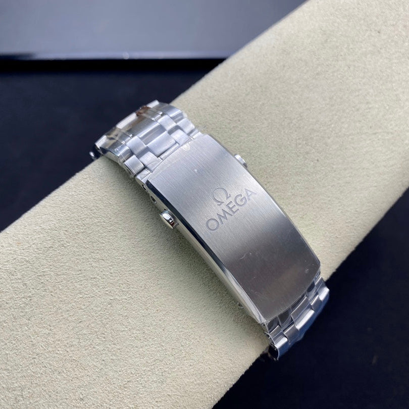 Omega Speed Master Black Dial